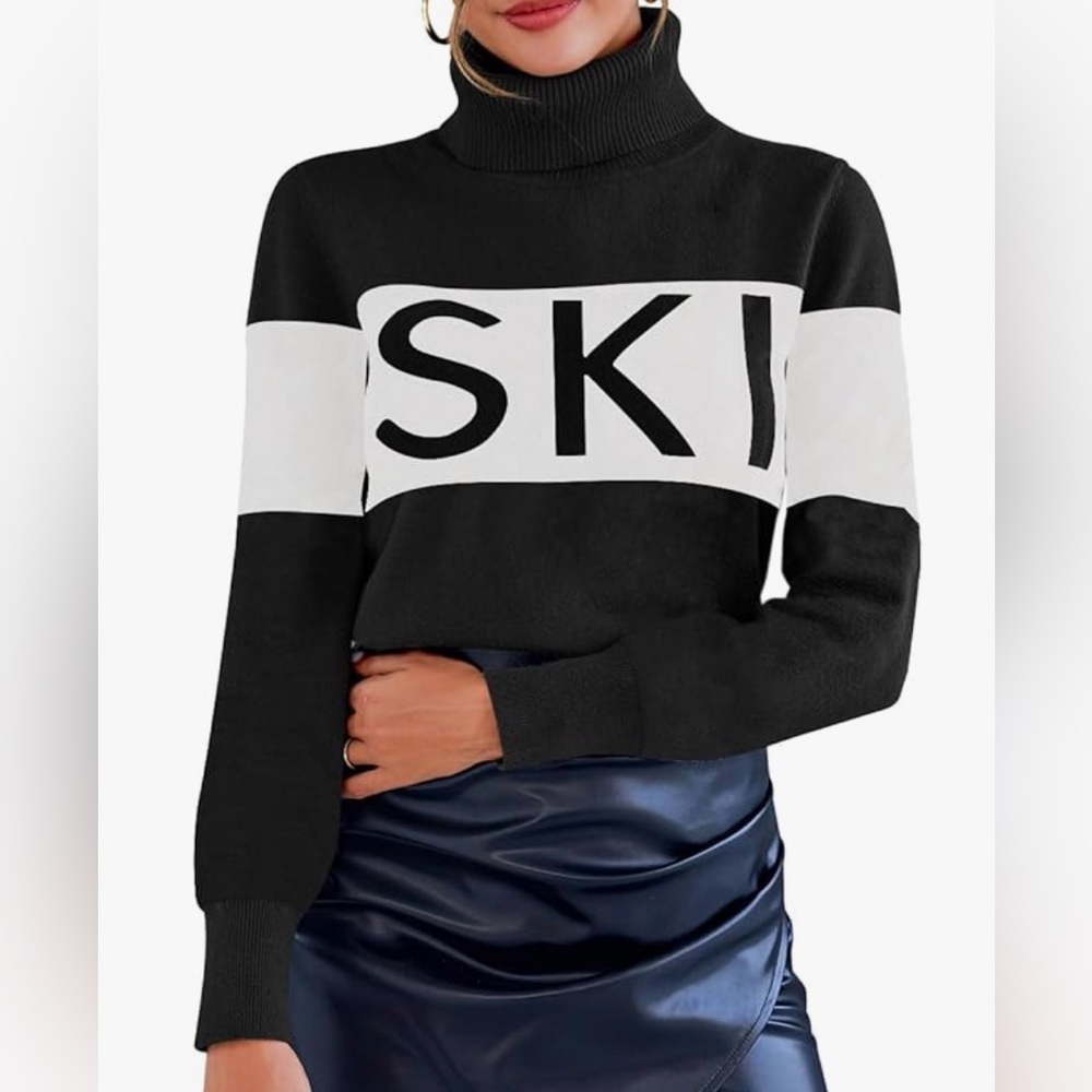 Black and White Women's SKI Turtleneck Sweater